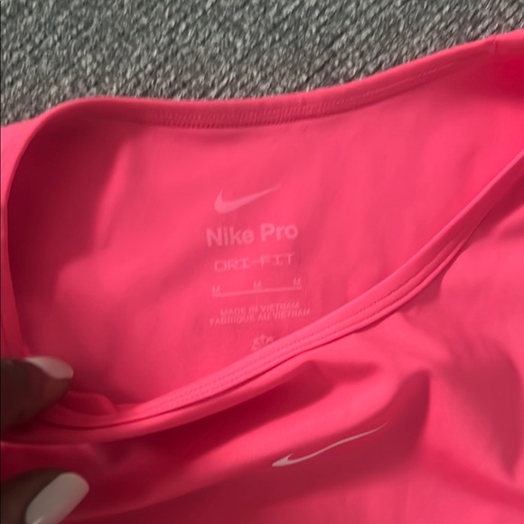 Nike Women’s Pro Dri Fit Bright Pink Athletic Set New Style tags attached - Picture 2 of 10